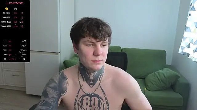 Snapshot of Lechery_boy chatting on 06-14-26, 02:40 Lechery boy online show from 06-14-26, 02:40