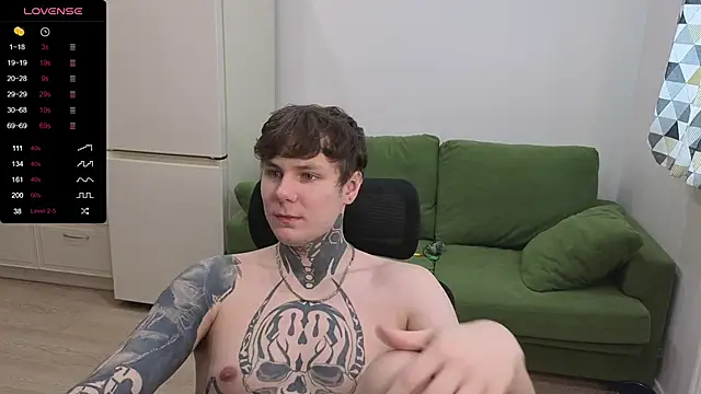Snapshot of Lechery_boy chatting on 06-12-26, 11:41 Lechery boy online show from 06-12-26, 11:41