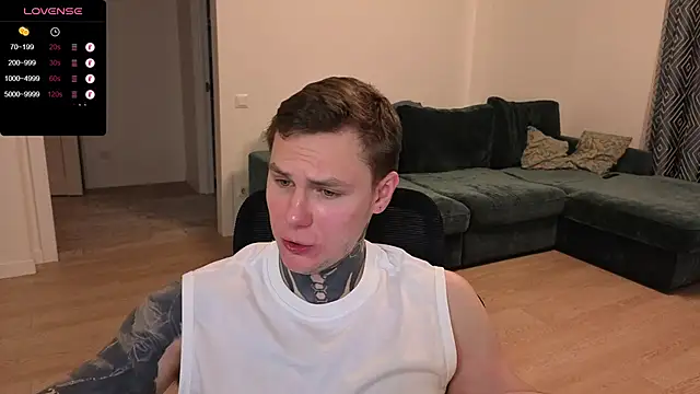 Snapshot of Lechery_boy chatting on 10-13-25, 02:18 Lechery boy online show from 10-13-25, 02:18
