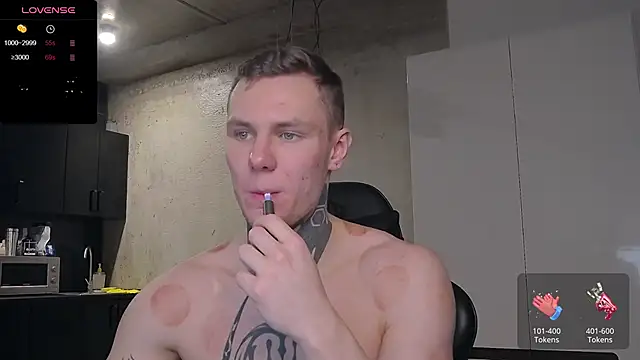 Snapshot of Lechery_boy chatting on 01-26-25, 01:58 Lechery boy online show from 01-26-25, 01:58