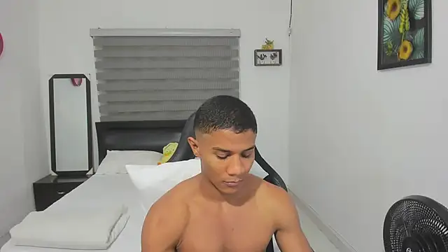 corzoethan online show from 11-08-25, 10:57