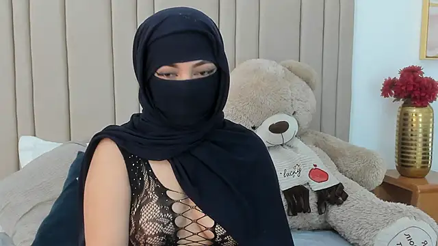 izadii online show from 04-15-26, 06:45