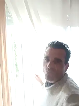 Snapshot of cuccioloSardo chatting on 02-02-26, 01:10 cuccioloSardo online show from 02-02-26, 01:10