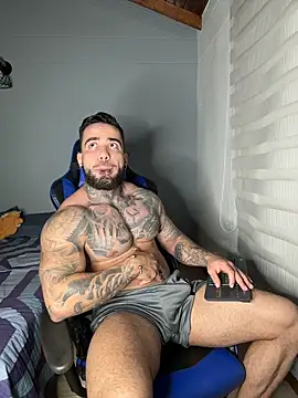 mikey sta online show from 11-25-25, 02:23