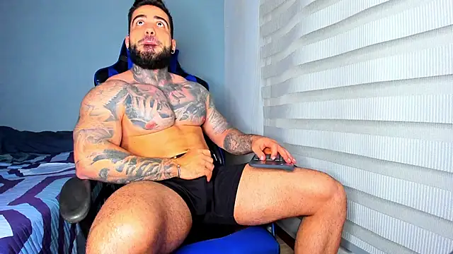 mikey sta online show from 12-01-25, 01:39