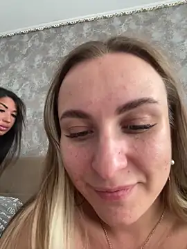 RuslanaXX online show from 10-14-25, 02:45