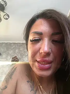 Snapshot of RuslanaXX chatting on 02-03-26, 08:19 RuslanaXX online show from 02-03-26, 08:19