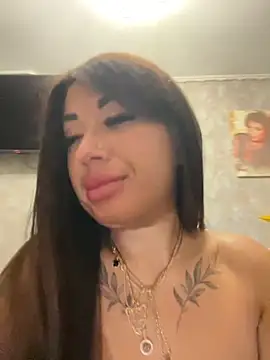 RuslanaXX online show from 11-28-25, 02:01