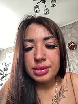 RuslanaXX online show from 04-21-26, 04:41