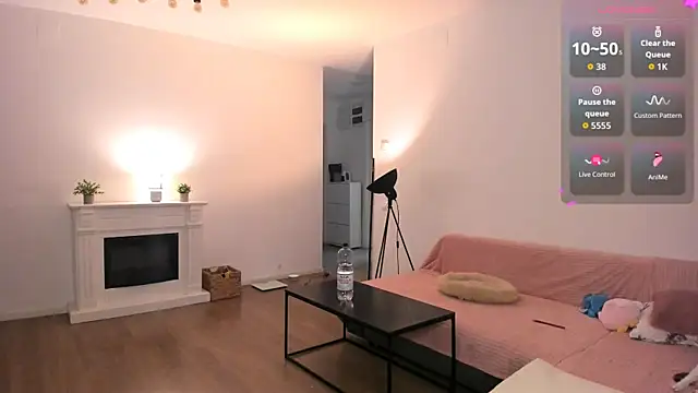 AnysaSmith online show from 05-19-26, 01:56