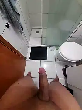 Snapshot of Galado0303 chatting on 09-14-25, 04:02 Galado0303 online show from 09-14-25, 04:02