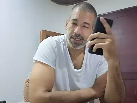 Snapshot of jackbigcock11 chatting on 02-12-26, 02:33 jackbigcock11 online show from 02-12-26, 02:33