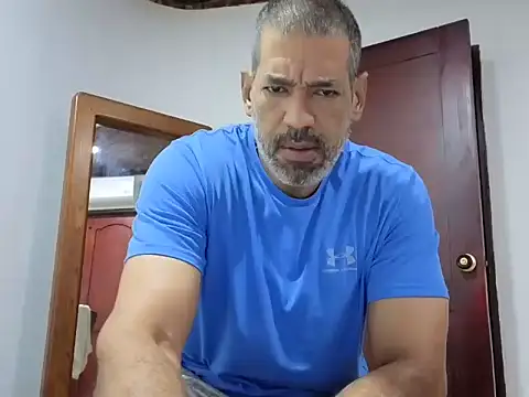 Snapshot of jackbigcock11 chatting on 02-15-26, 01:32 jackbigcock11 online show from 02-15-26, 01:32