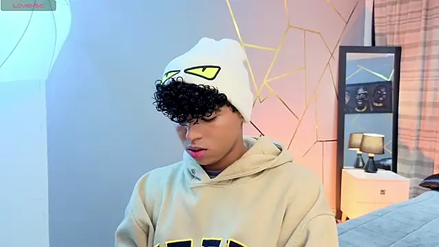 Noah Smith04 online show from 11-26-25, 12:16