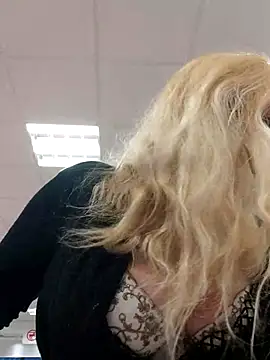 BecciDeluxe online show from 01-09-26, 04:58