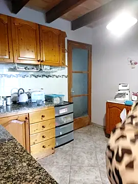 BecciDeluxe online show from 12-15-25, 10:10