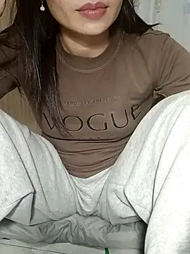 Blythe 69 online show from 03-08-25, 12:20