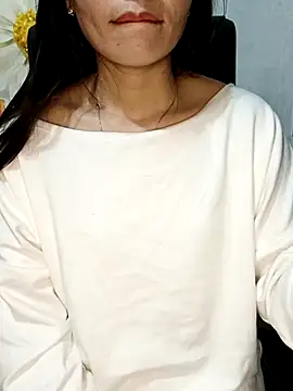 Blythe 69 online show from 11-22-25, 10:19