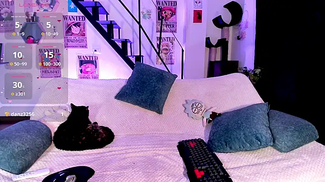 MonxxsLove online show from 10-18-25, 03:19