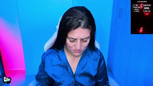 Saskyaa online show from 03-12-26, 03:16