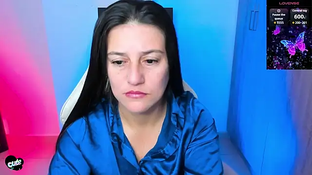 Saskyaa online show from 01-13-26, 02:48