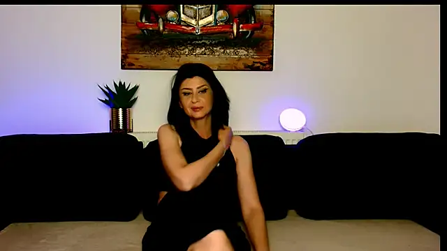 Snapshot of Taissa4U chatting on 05-13-26, 06:59 Taissa4U online show from 05-13-26, 06:59