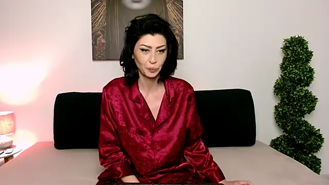 Taissa4U online show from 12-20-25, 10:12