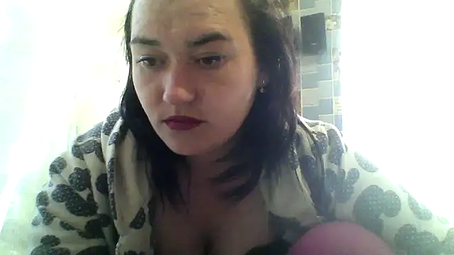 HollyLaBerry online show from 05-14-26, 05:48