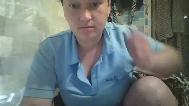 HollyLaBerry online show from 05-28-26, 05:37