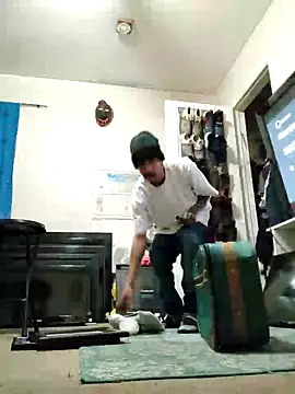 Snapshot of LongDickZee562 chatting on 12-06-24, 06:20 LongDickZee562 online show from 12-06-24, 06:20