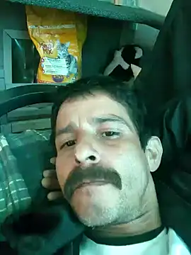 Snapshot of LongDickZee562 chatting on 12-10-24, 05:22 LongDickZee562 online show from 12-10-24, 05:22