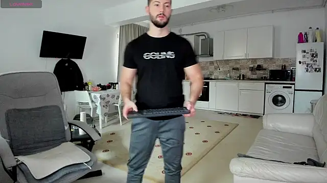 ZackFraser online show from 11-04-25, 09:24