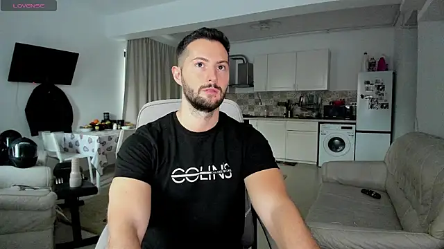 ZackFraser online show from 10-05-25, 03:03