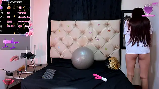 cleopatraa online show from 03-06-26, 11:22