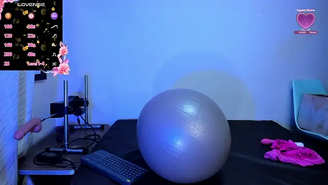 cleopatraa online show from 11-22-25, 10:52