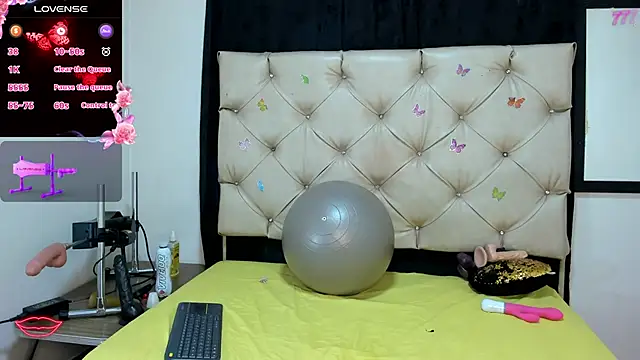 cleopatraa online show from 04-15-26, 07:58