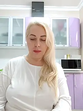 HotJanet online show from 02-06-25, 12:26