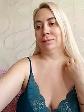 HotJanet online show from 01-11-25, 08:54