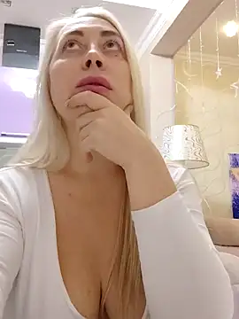 HotJanet online show from 01-27-25, 05:04