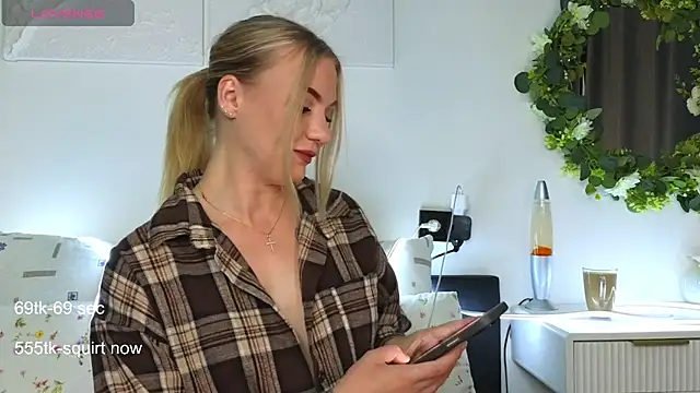 Maria Shy online show from 09-10-25, 09:08