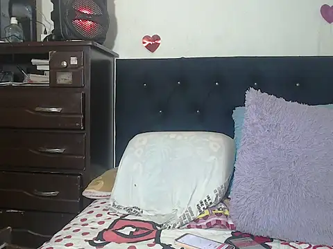 valerivegass online show from 10-28-25, 05:34