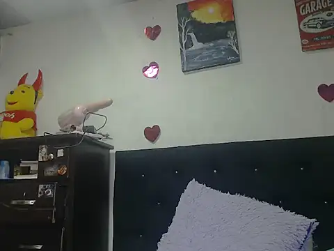 valerivegass online show from 12-18-25, 01:04