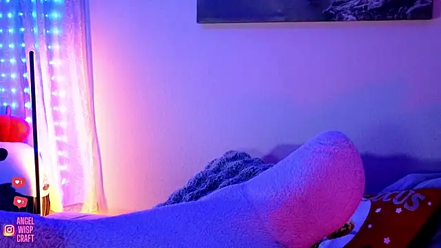 Snapshot of Angel-Lewd-Cake chatting on 03-18-25, 03:56 Angel-Lewd-Cake online show from 03-18-25, 03:56