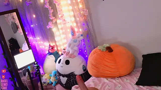 Angel-Lewd-Cake online show from 03-26-26, 01:20