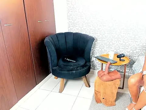 mabelsaravia online show from 02-06-26, 05:53