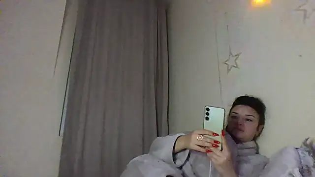 Linusya online show from 12-14-25, 05:40