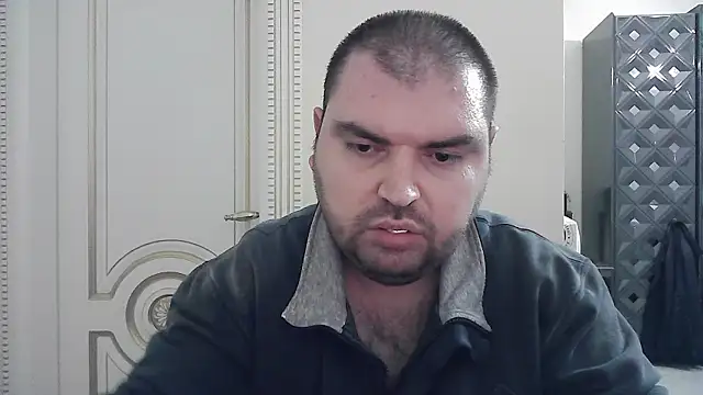 Snapshot of KIZLAZIMYaa chatting on 05-14-26, 08:06 KIZLAZIMYaa online show from 05-14-26, 08:06