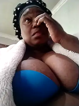 MATUREBUSSTY online show from 09-28-25, 07:48