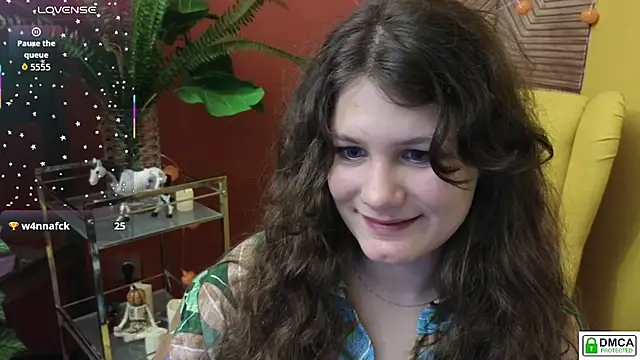 Charlotte wow online show from 11-05-25, 01:36