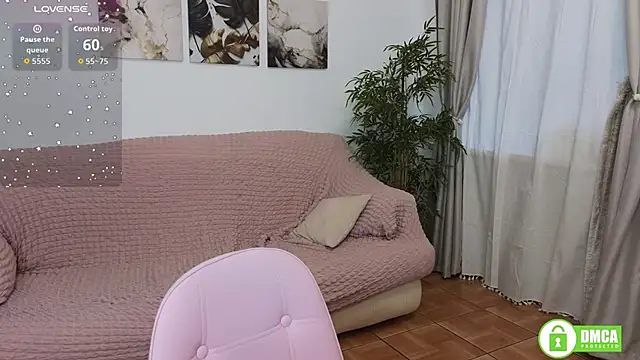 Charlotte wow online show from 09-20-25, 03:39